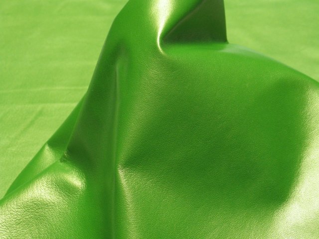 Pearlized Light Green