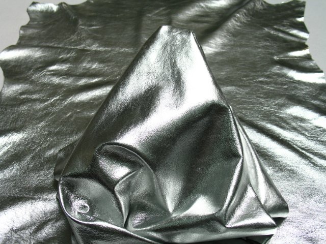 Metallic Finish Silver | Italian Lambskin Leather Hides | Fashion Leather